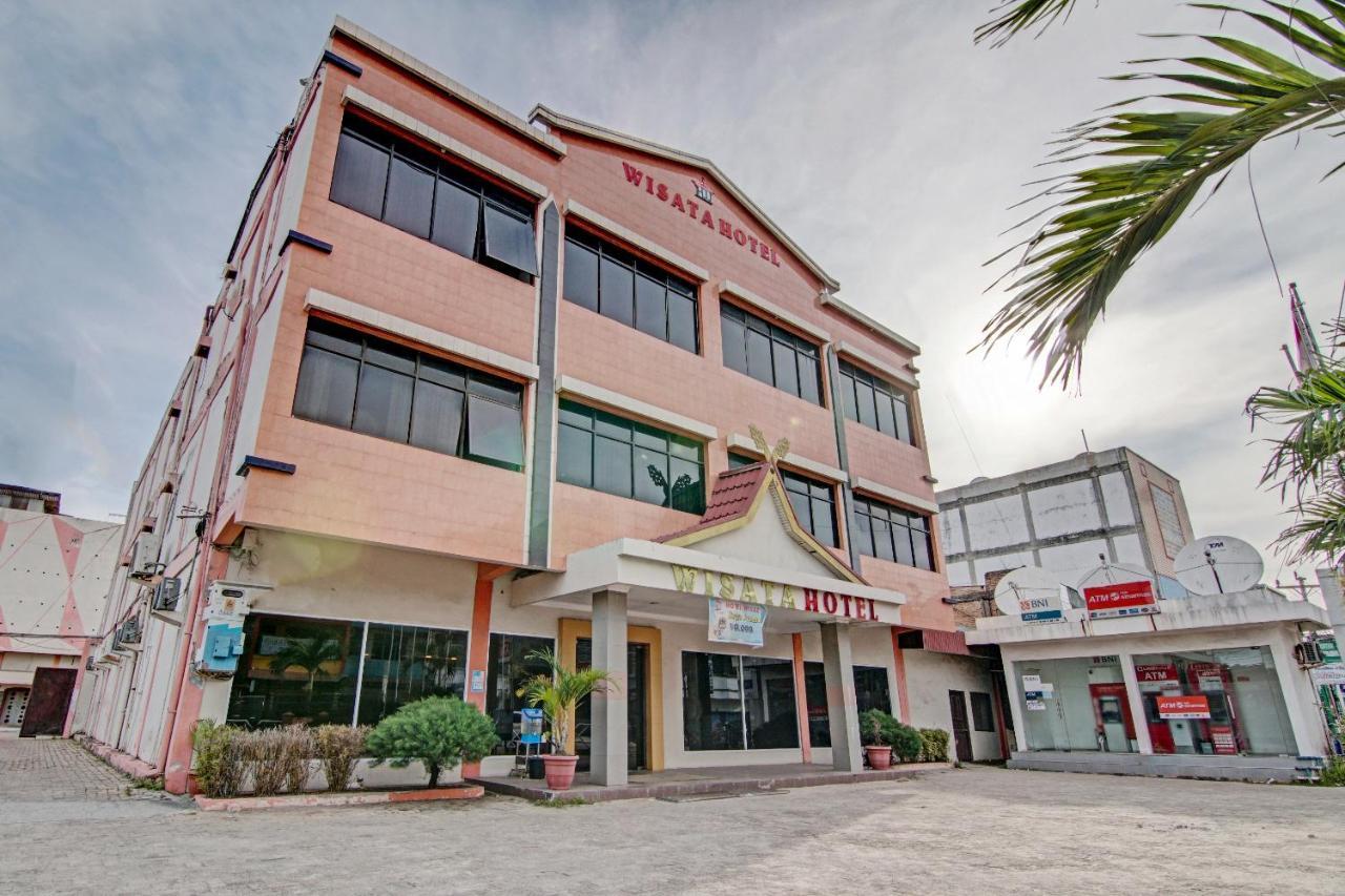 Oyo 90697 Hotel Wisata Dumai Exteriör bild